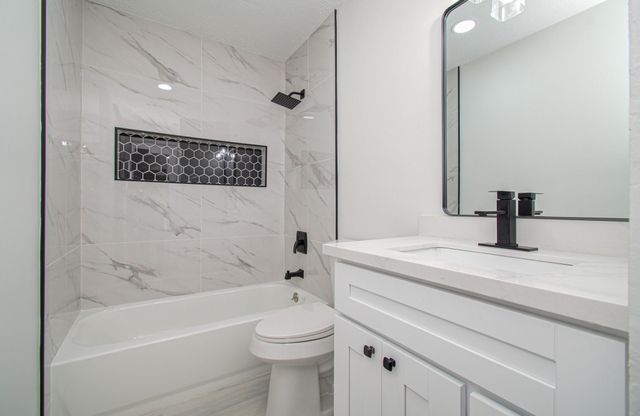 16610 Quail Park Drive, Houston, TX 77489