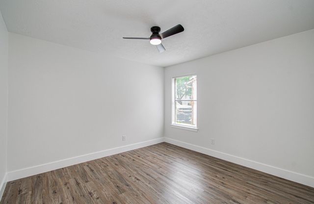 16610 Quail Park Drive, Houston, TX 77489