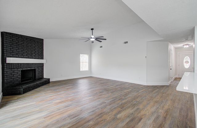 16610 Quail Park Drive, Houston, TX 77489