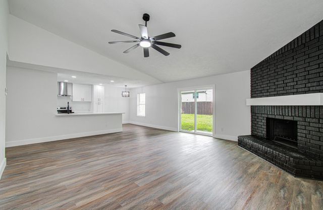 16610 Quail Park Drive, Houston, TX 77489