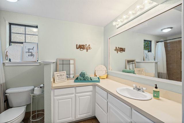 4021 Sioux Court, Granbury, TX 76048