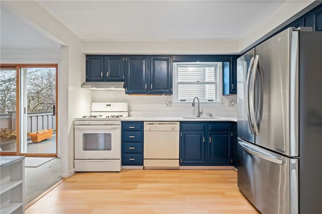 202 10th St, Aspinwall, PA 15215