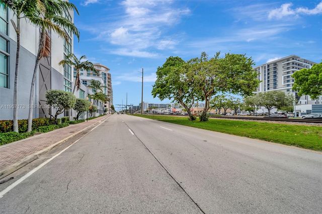 2100 Van Buren St 421, Hollywood, FL 33020