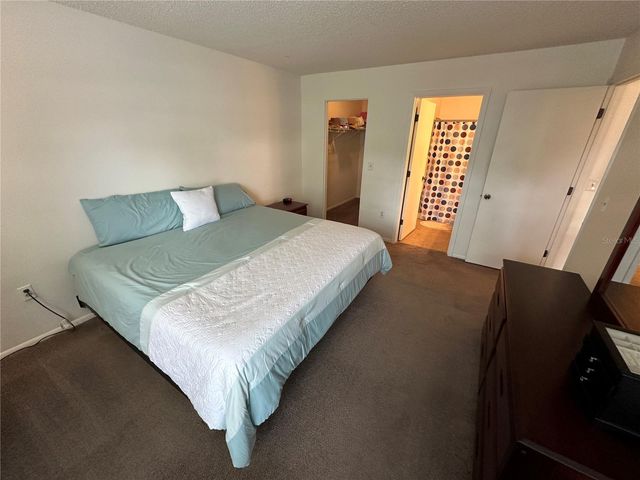 3646 59TH AVENUE W 3646, Bradenton, FL 34210