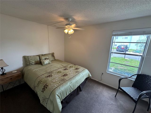 3646 59TH AVENUE W 3646, Bradenton, FL 34210