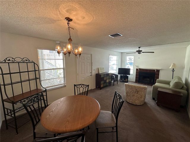 3646 59TH AVENUE W 3646, Bradenton, FL 34210