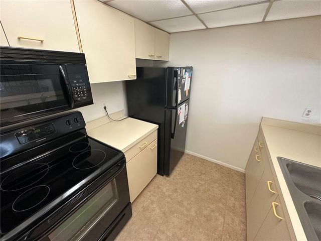 3646 59TH AVENUE W 3646, Bradenton, FL 34210