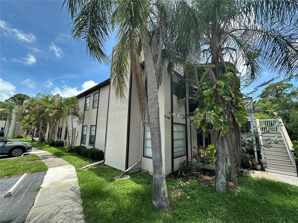 3646 59TH AVENUE W 3646, Bradenton, FL 34210