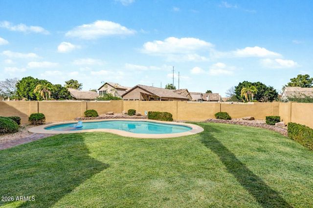 2062 E PALOMINO Drive, Gilbert, AZ 85296