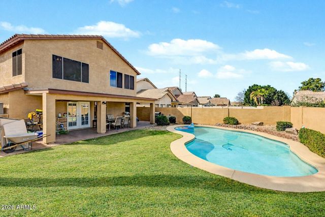 2062 E PALOMINO Drive, Gilbert, AZ 85296