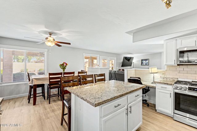 2062 E PALOMINO Drive, Gilbert, AZ 85296