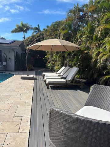 7261 NW 6th Ct, Plantation, FL 33317