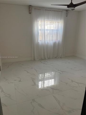 7261 NW 6th Ct, Plantation, FL 33317