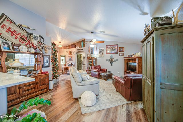 9930 E PINTO PONY Drive, Florence, AZ 85132