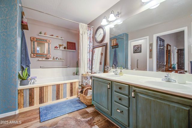 9930 E PINTO PONY Drive, Florence, AZ 85132