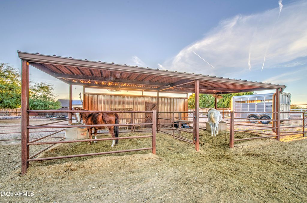 9930 E PINTO PONY Drive, Florence, AZ 85132
