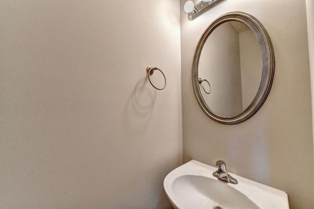 1597 Liberty NW Parkway, Atlanta, GA 30318