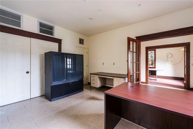 1946 State Route 208, Pulaski Twp - Law, PA 16143