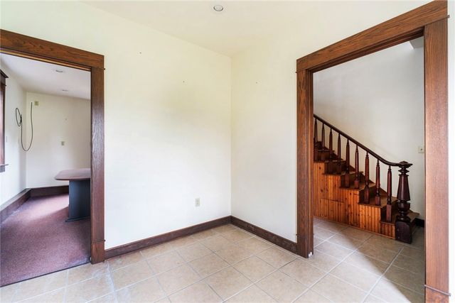 1946 State Route 208, Pulaski Twp - Law, PA 16143