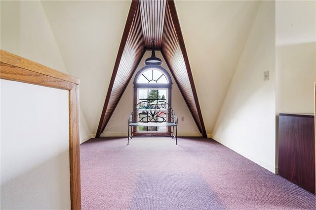 1946 State Route 208, Pulaski Twp - Law, PA 16143