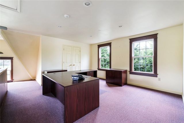 1946 State Route 208, Pulaski Twp - Law, PA 16143