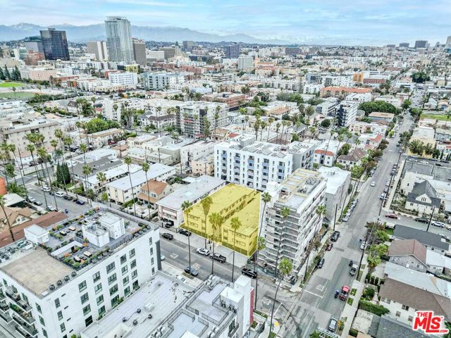 932 Fedora Street, Los Angeles, CA 90006