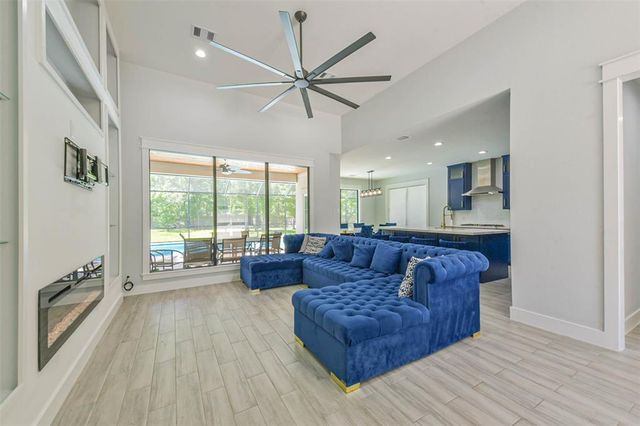2526 Gladiator Drive, New Caney, TX 77357