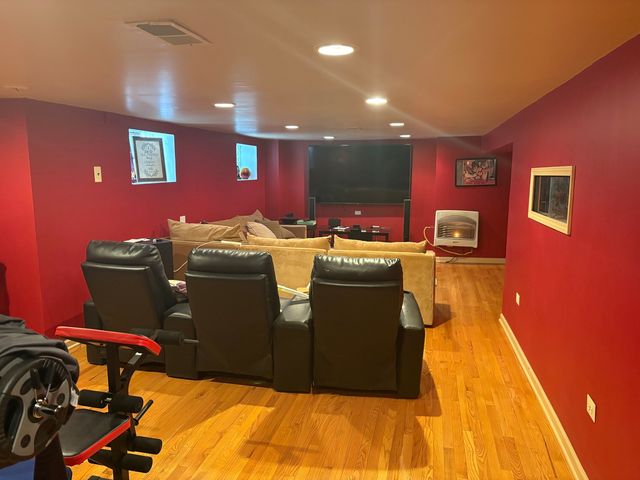 8800 S Merrill Avenue, Chicago, IL 60617