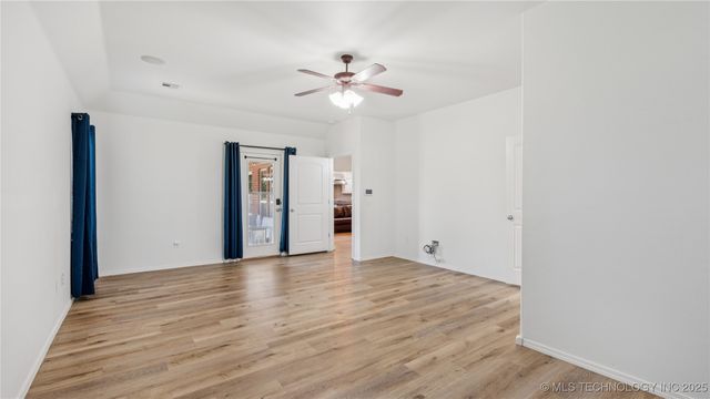 2911 N 17th Street, Broken Arrow, OK 74012