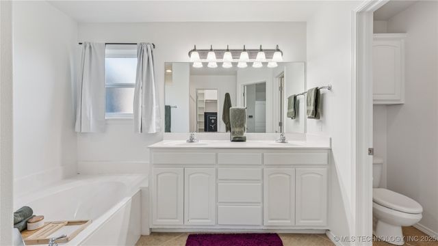 2911 N 17th Street, Broken Arrow, OK 74012