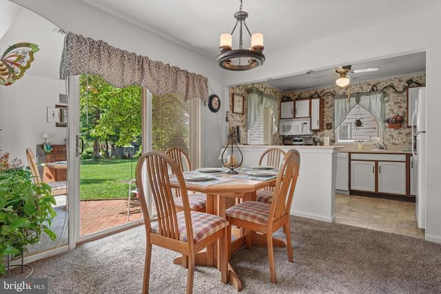 3411 HORIZON DR, Lancaster, PA 17601