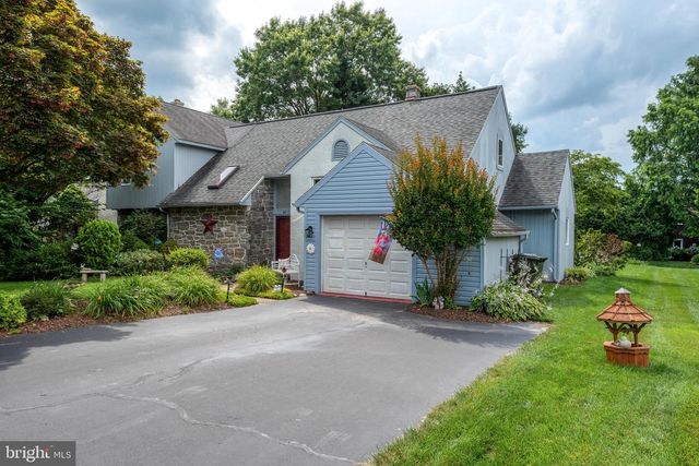 3411 HORIZON DR, Lancaster, PA 17601