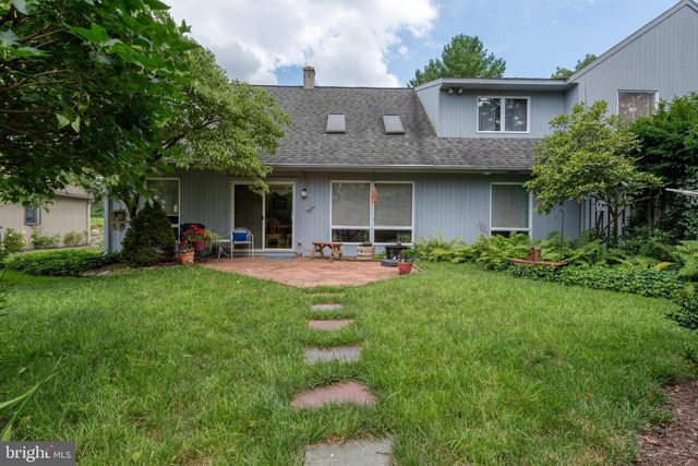 3411 HORIZON DR, Lancaster, PA 17601