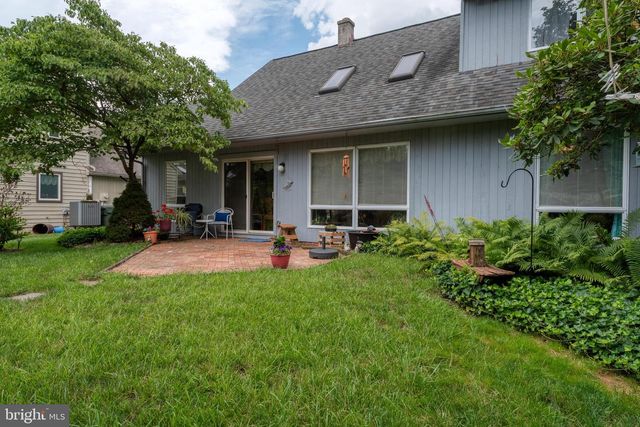 3411 HORIZON DR, Lancaster, PA 17601