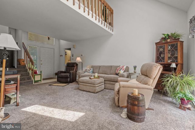 3411 HORIZON DR, Lancaster, PA 17601