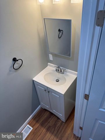 713 N MONTFORD AVE, Baltimore, MD 21205