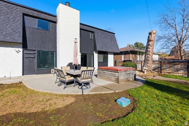 6245 S STEEPLE CHASE LN, Murray, UT 84121