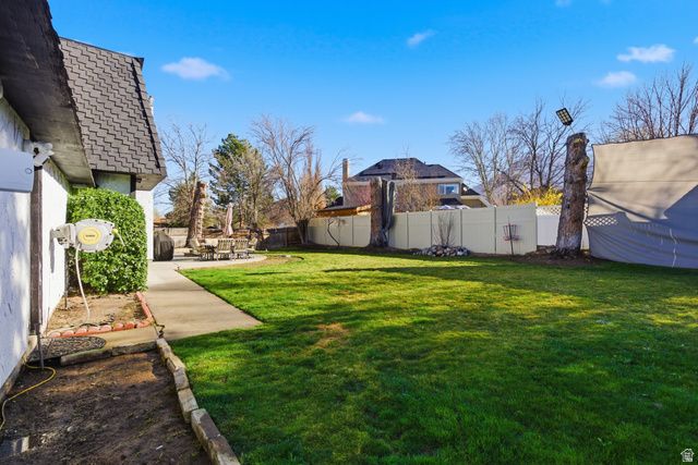 6245 S STEEPLE CHASE LN, Murray, UT 84121