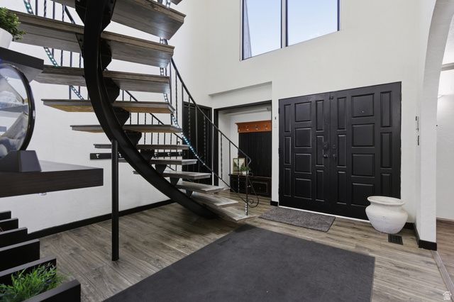 6245 S STEEPLE CHASE LN, Murray, UT 84121