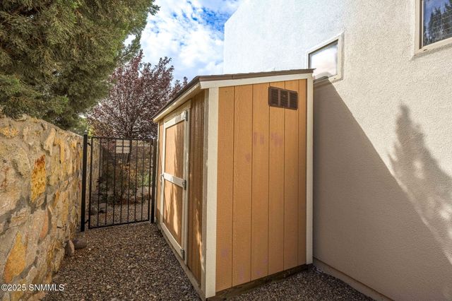 4481 Miramar Arc, Las Cruces, NM 88011