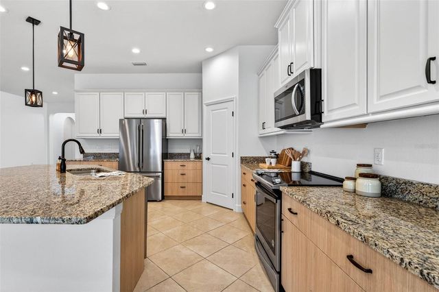 33487 AZALEA RIDGE DRIVE, Wesley Chapel, FL 33545