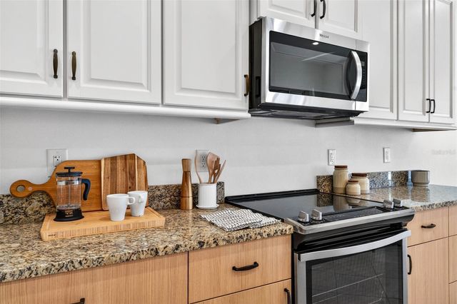 33487 AZALEA RIDGE DRIVE, Wesley Chapel, FL 33545