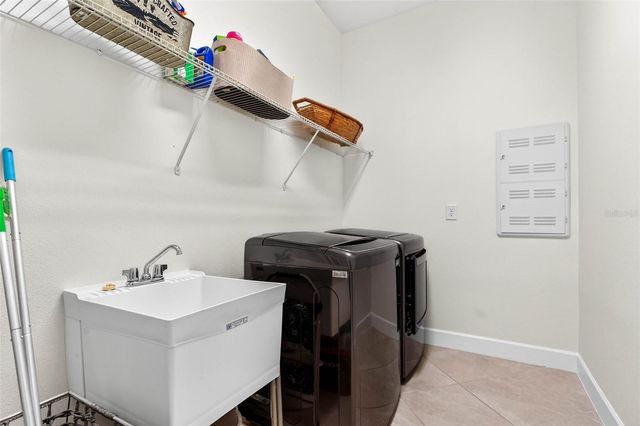 33487 AZALEA RIDGE DRIVE, Wesley Chapel, FL 33545