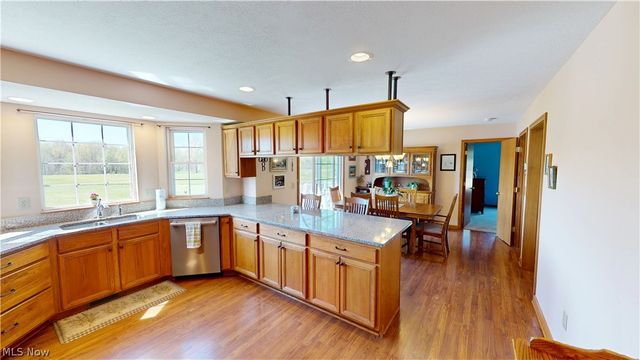 2948 Old Forge Road, Kent, OH 44240