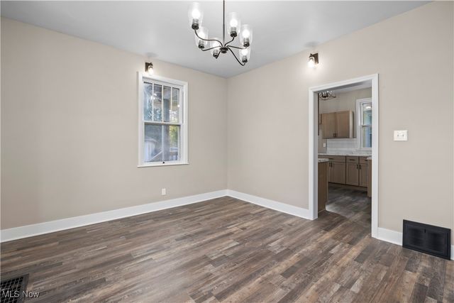 2017 W Erie Avenue, Lorain, OH 44052