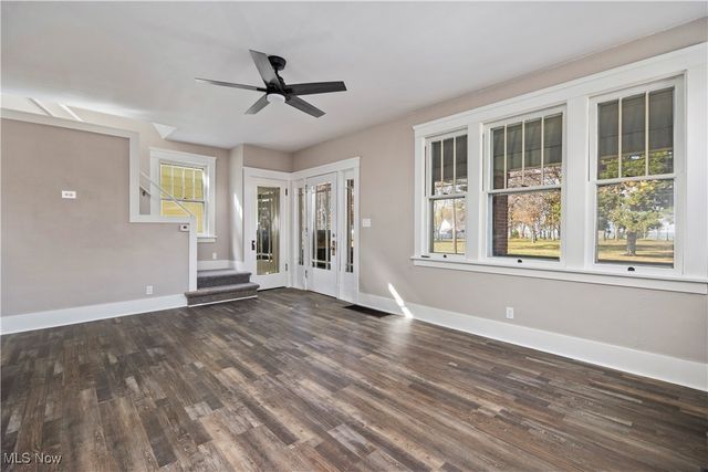 2017 W Erie Avenue, Lorain, OH 44052