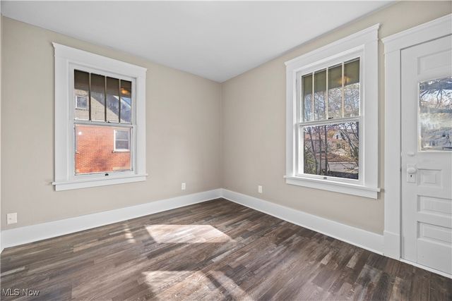 2017 W Erie Avenue, Lorain, OH 44052