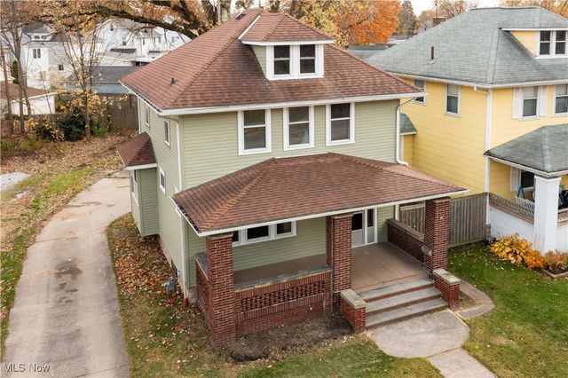 2017 W Erie Avenue, Lorain, OH 44052