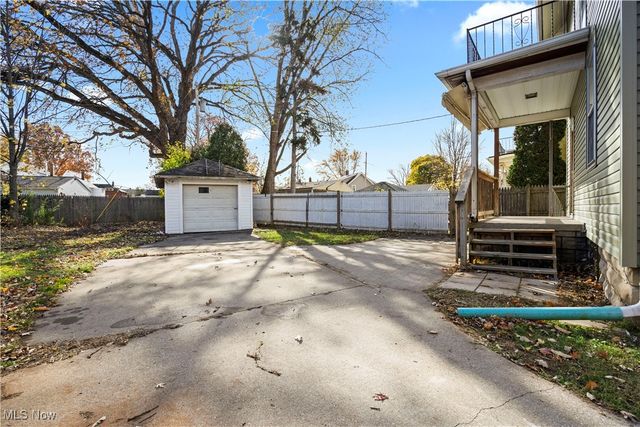 2017 W Erie Avenue, Lorain, OH 44052