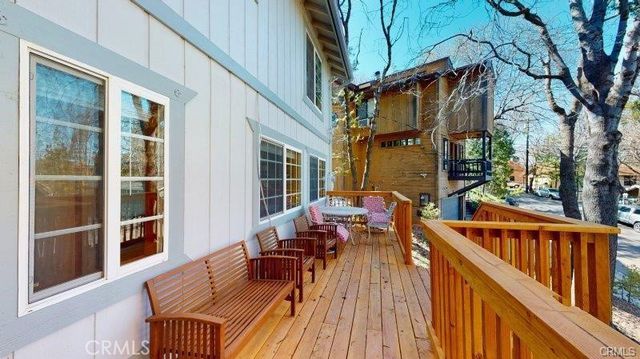 621 Arth Drive, Crestline, CA 92325